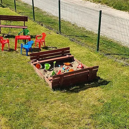 Wantaris 2 - Parterowe Letniskowe, Parking Zamykany Mielno-mielenko Mielenko
