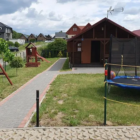 Gerendaház Wantaris 2 - Parterowe Letniskowe, Parking Zamykany Mielno-mielenko Mielenko