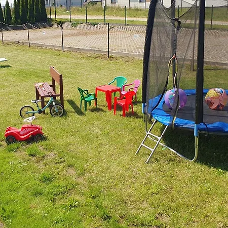 Gerendaház Wantaris 2 - Parterowe Letniskowe, Parking Zamykany Mielno-mielenko *