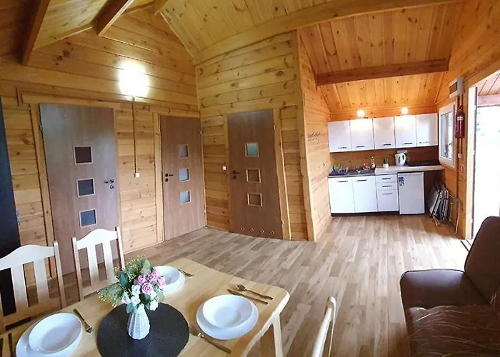 Wantaris 2 - Letniskowe Mielno-mielenko Lodge Mielenko